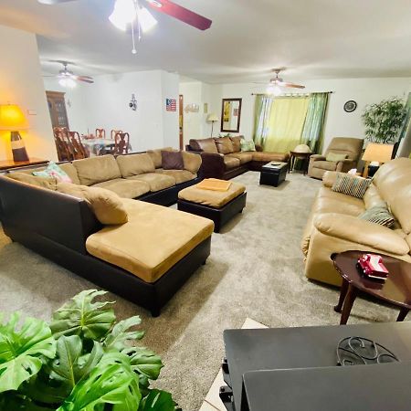 Family Friendly, 3 Bedroom House, With King Bed For Up To 15 - Bbq - Internet - Jet Tub 오번 외부 사진