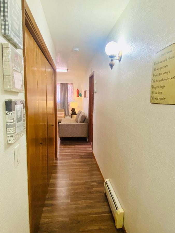 Family Friendly, 3 Bedroom House, With King Bed For Up To 15 - Bbq - Internet - Jet Tub 오번 외부 사진